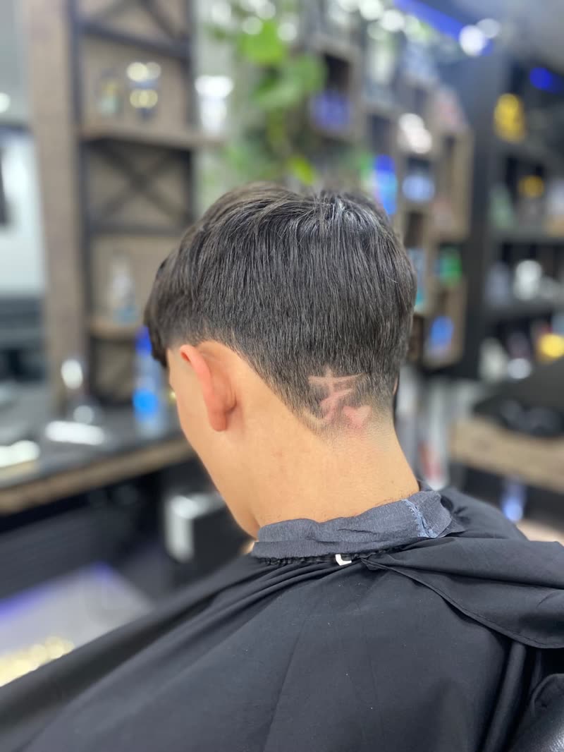 Nekdesign met fade